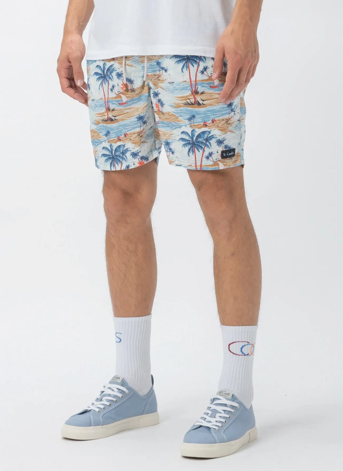 Amphibious 17" Swim Short Hawaii