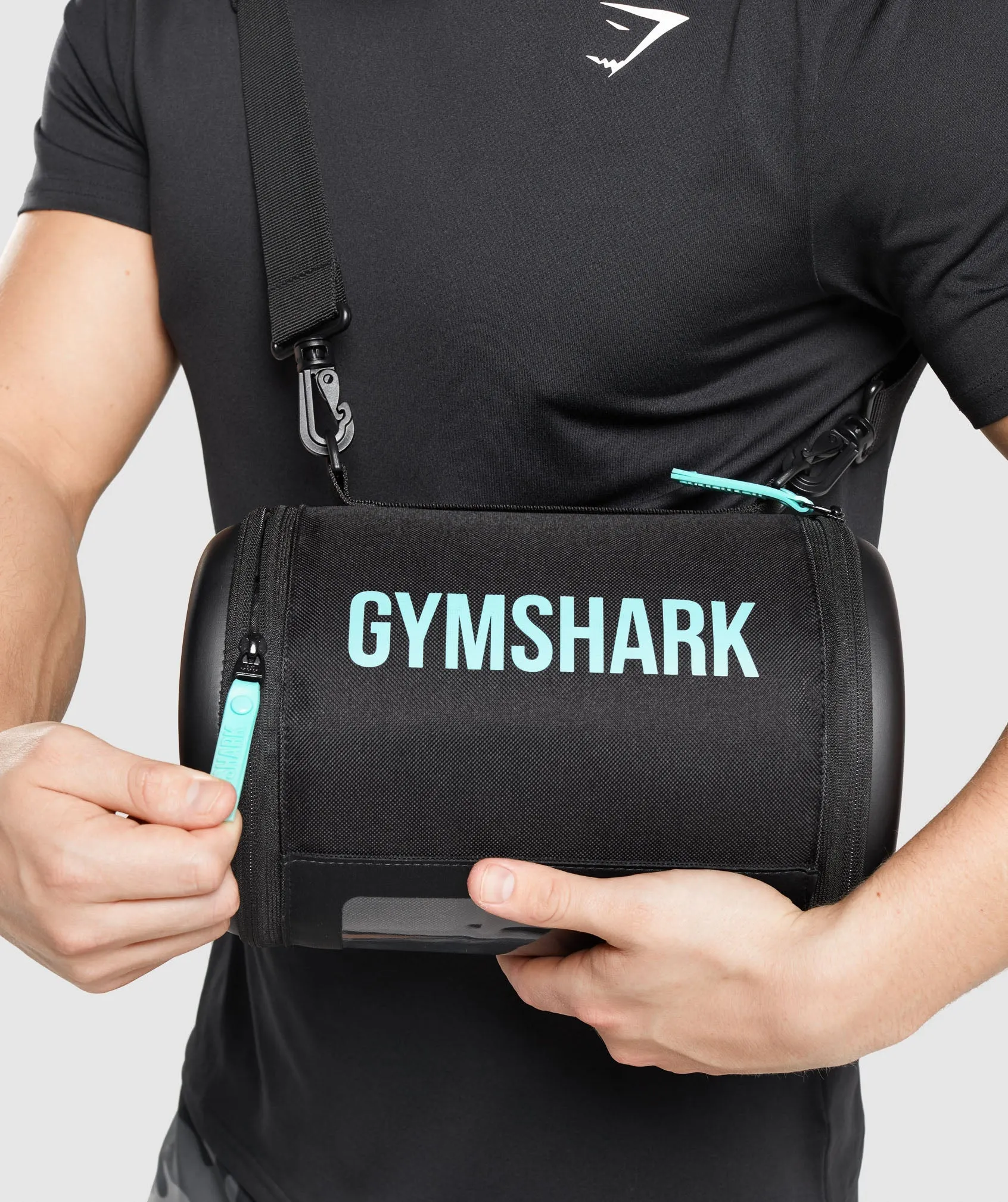 Gymshark Barrel Bag - Black/Blue
