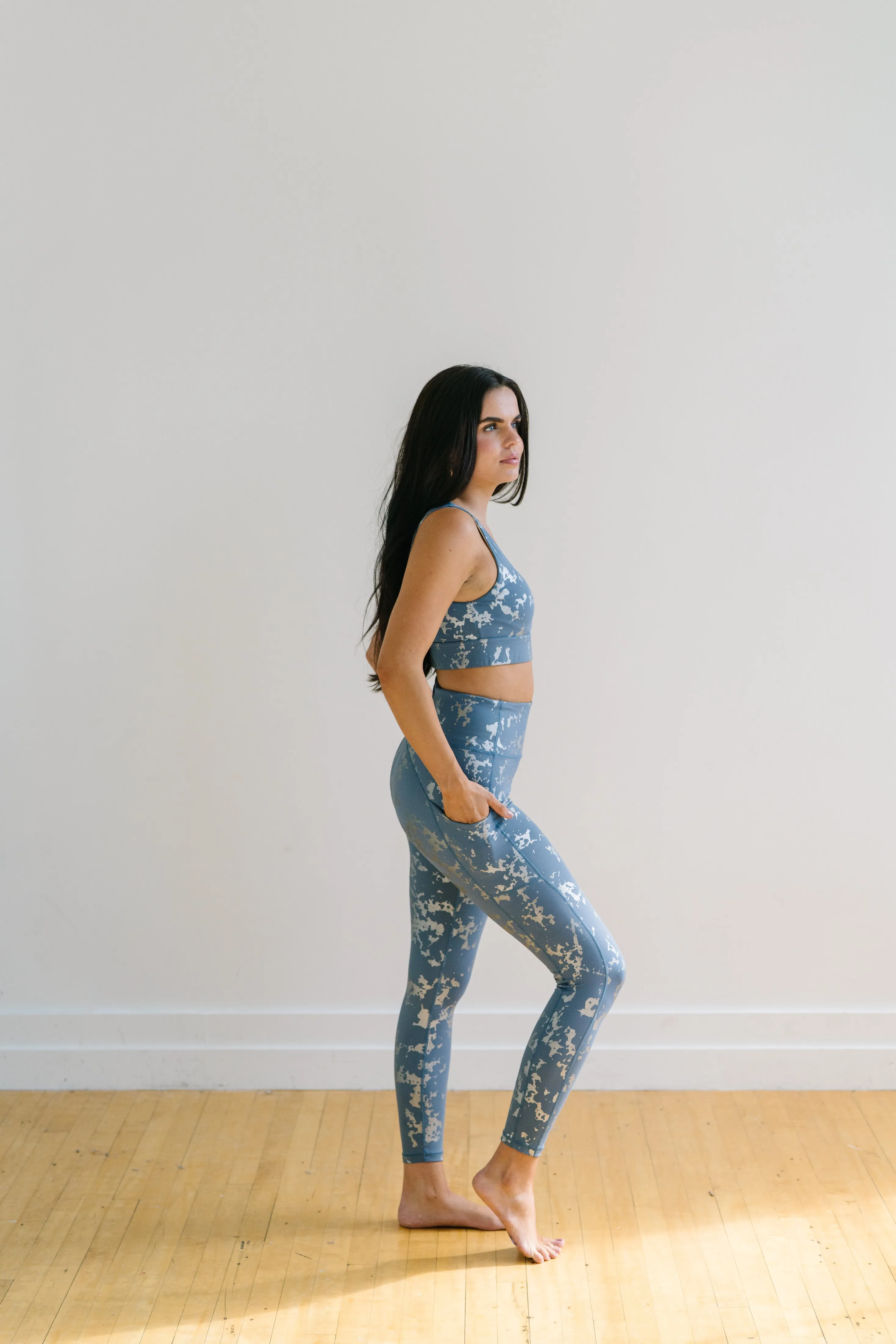Inspire Leggings - Silver Foil | MT SPORT
