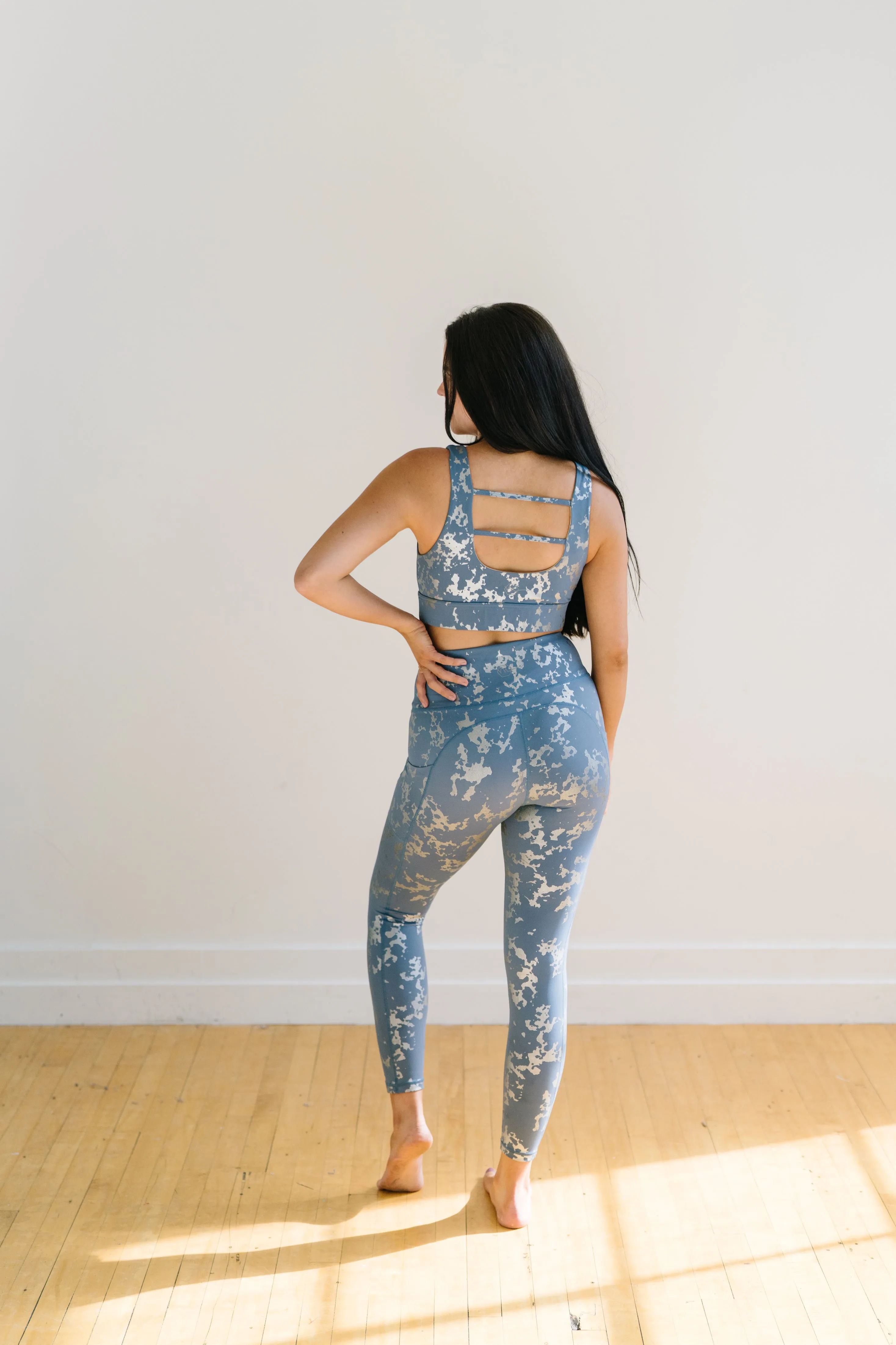 Inspire Leggings - Silver Foil | MT SPORT