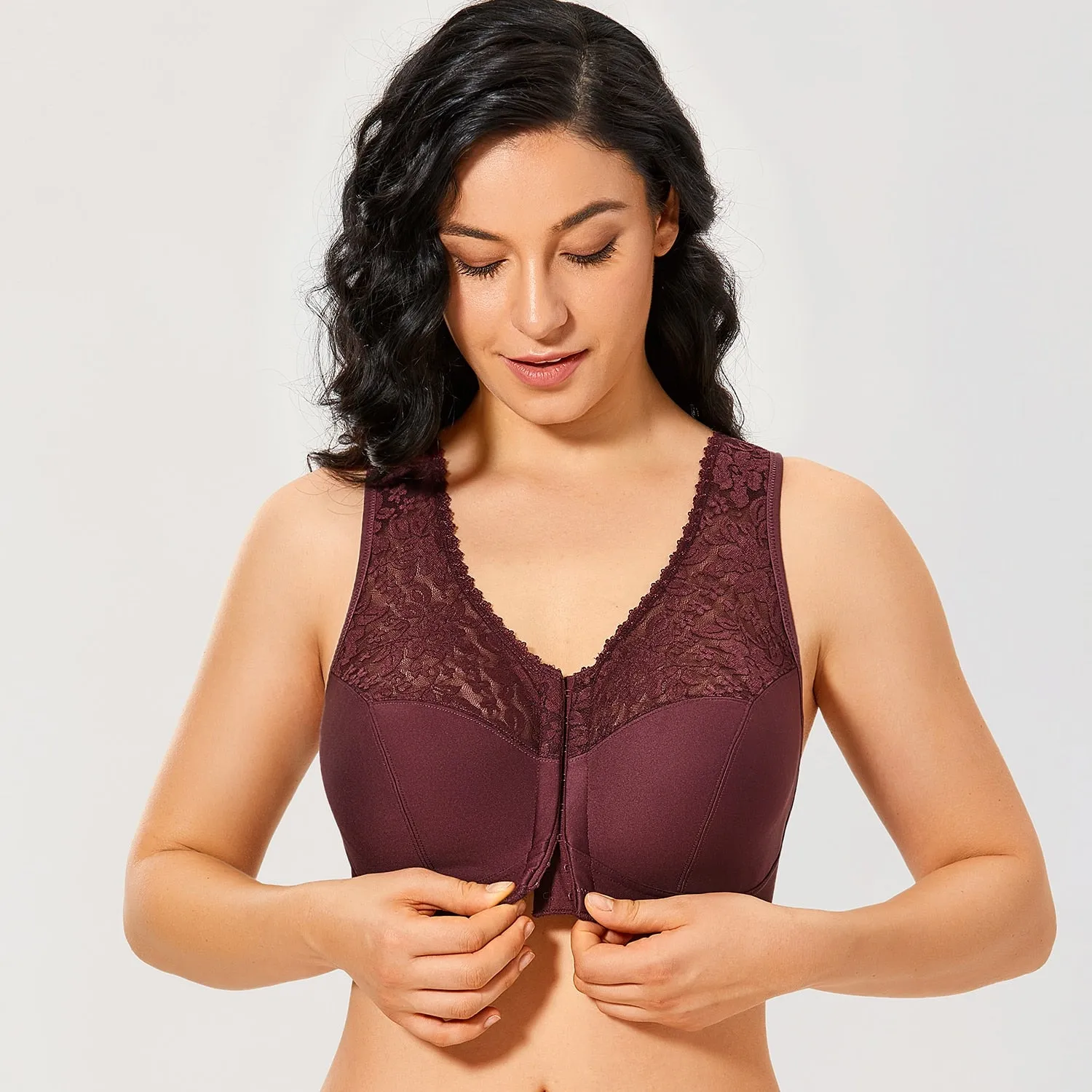 Plus size front closure full cup wireless racerback non-padded lace bras (Size 34C - 48E)